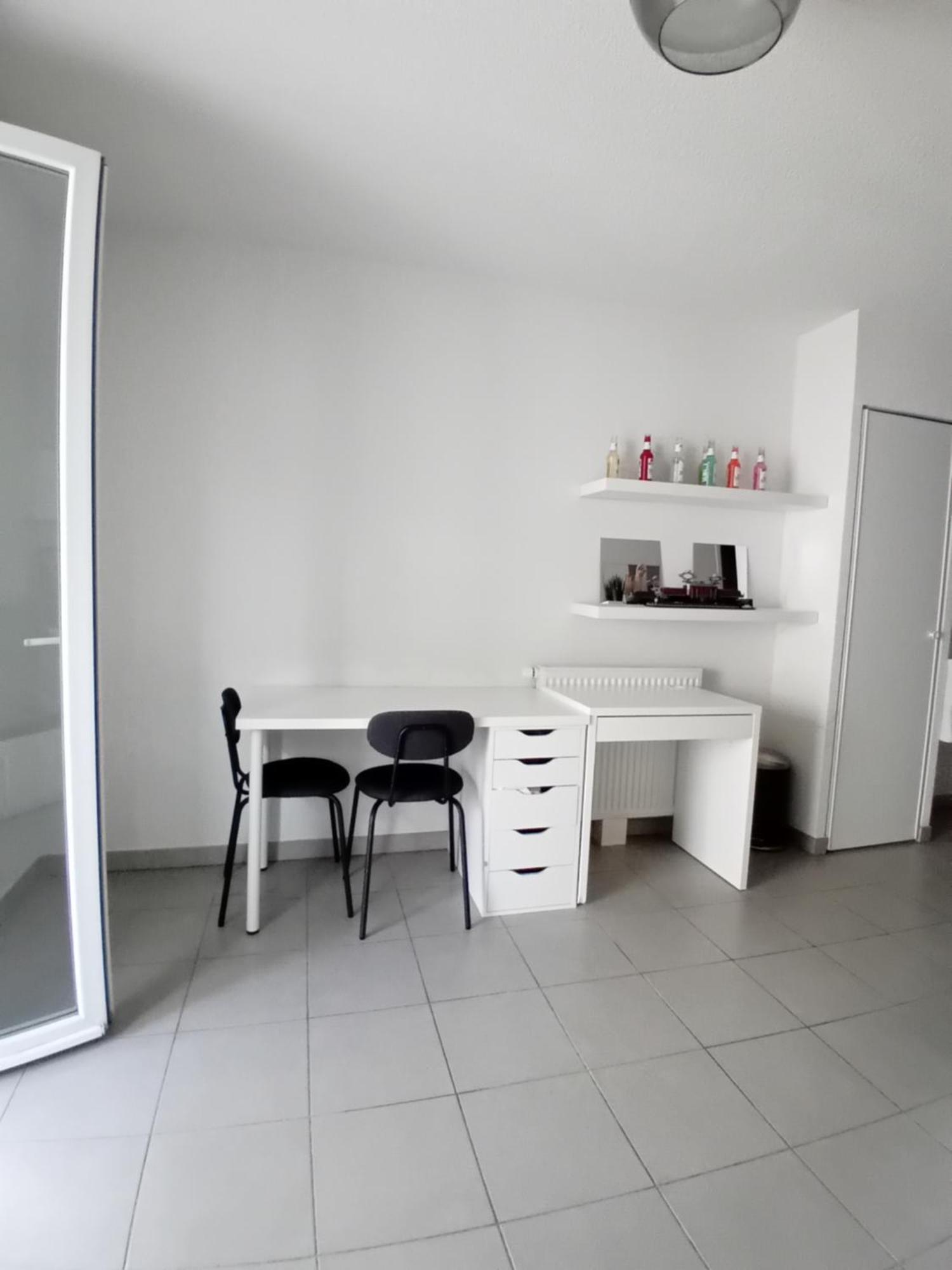 Studio Cosy Avec Terrasse Montpellier Buitenkant foto